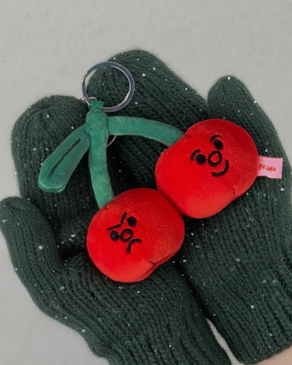 MOODY CHERRY KEYRING 5