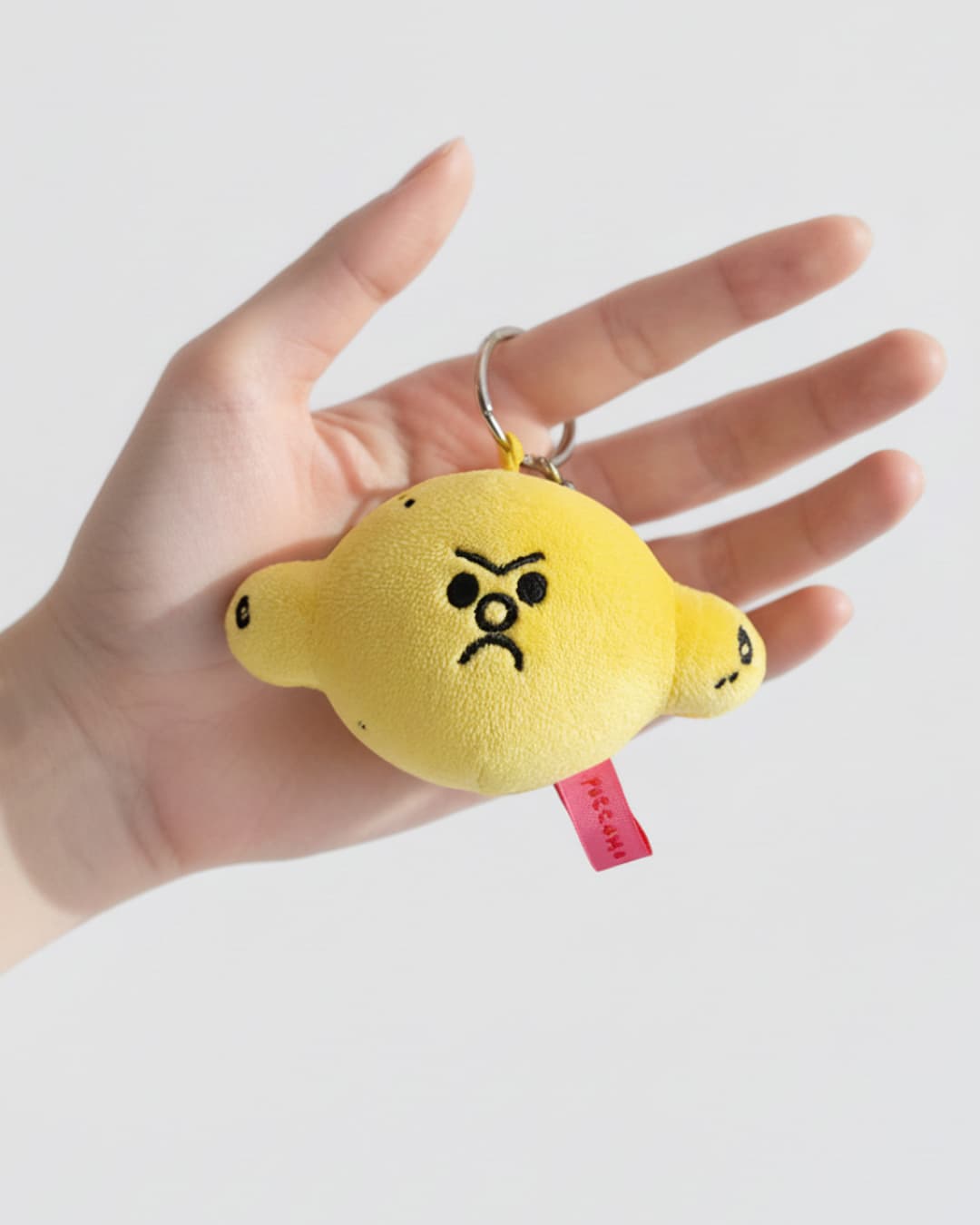 ANGRY LEMON KEYRING